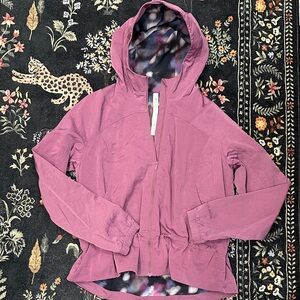 Lululemon Windbreaker 8